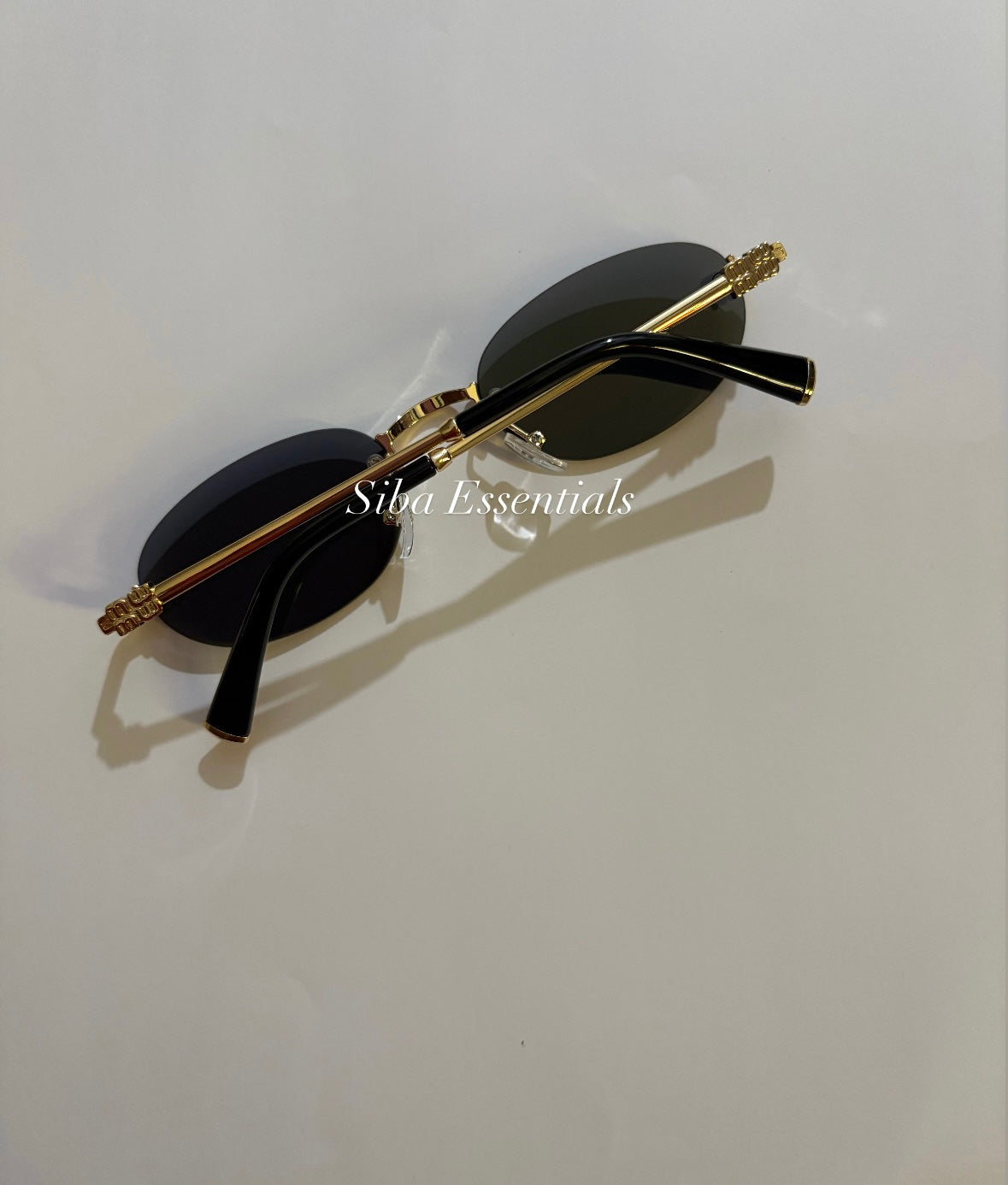 Miu Miu sunglasses (black)