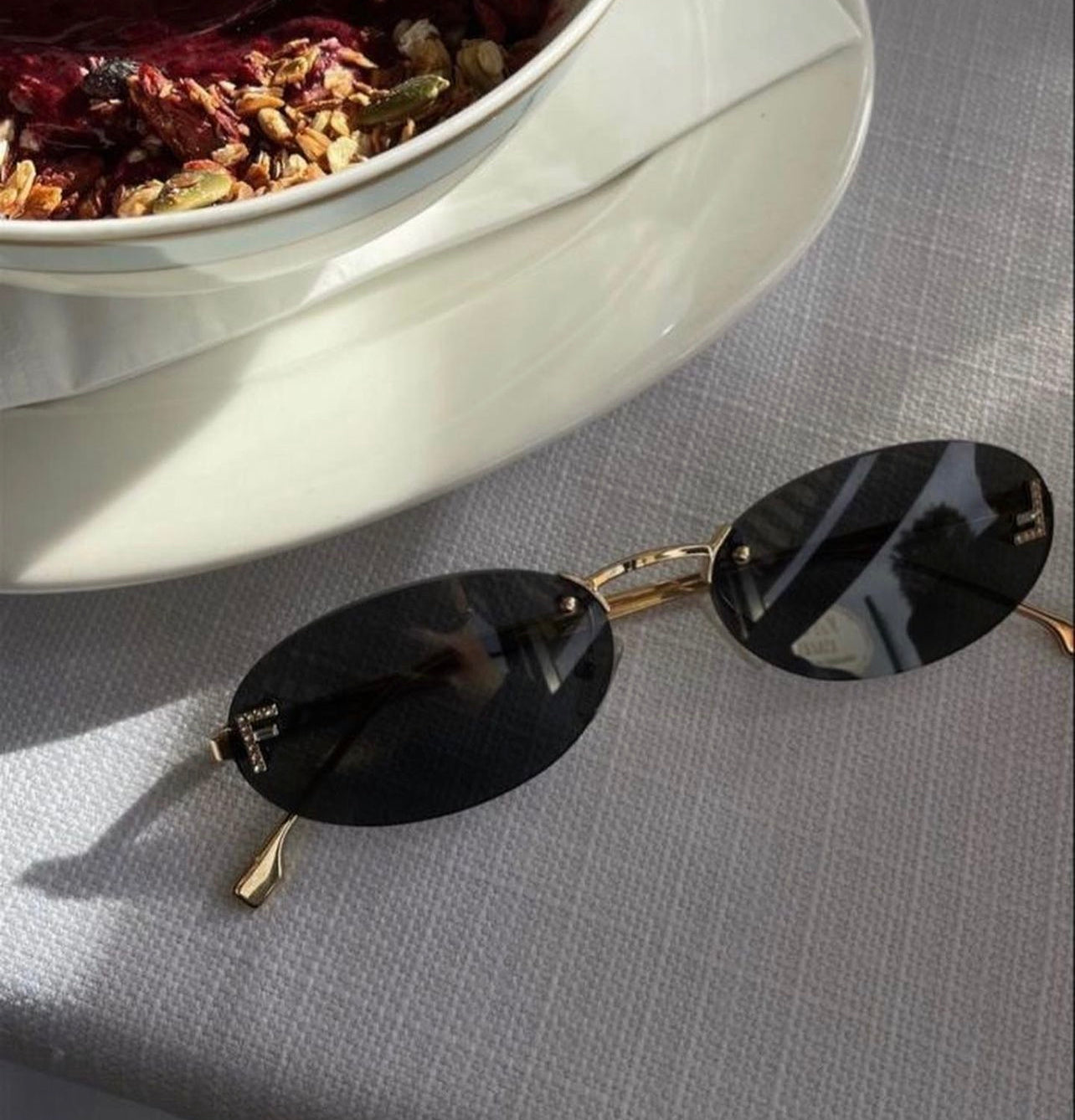 FENDI SUNGLASSES