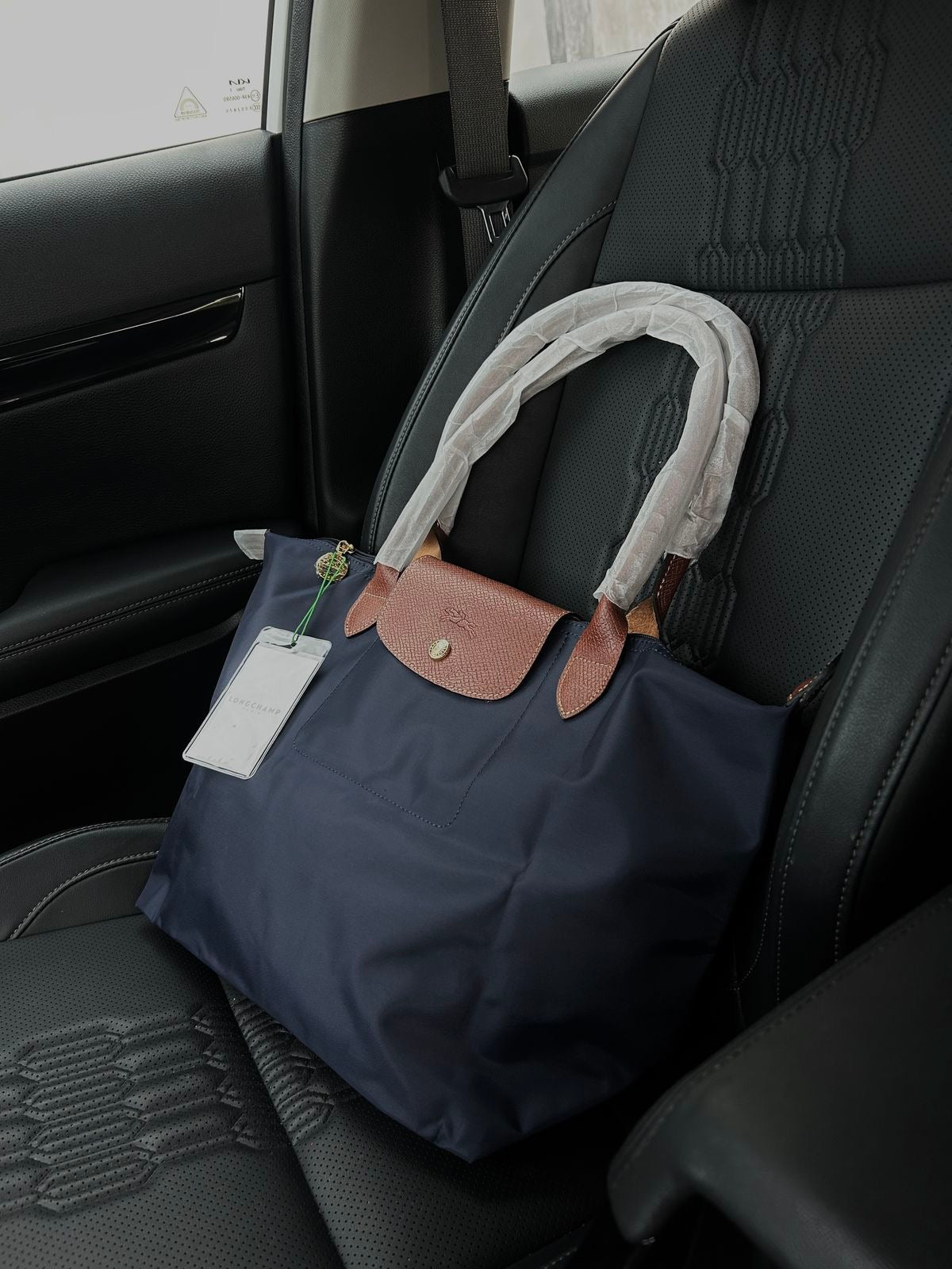 LONG CHAMP TOTE ( NAVY)